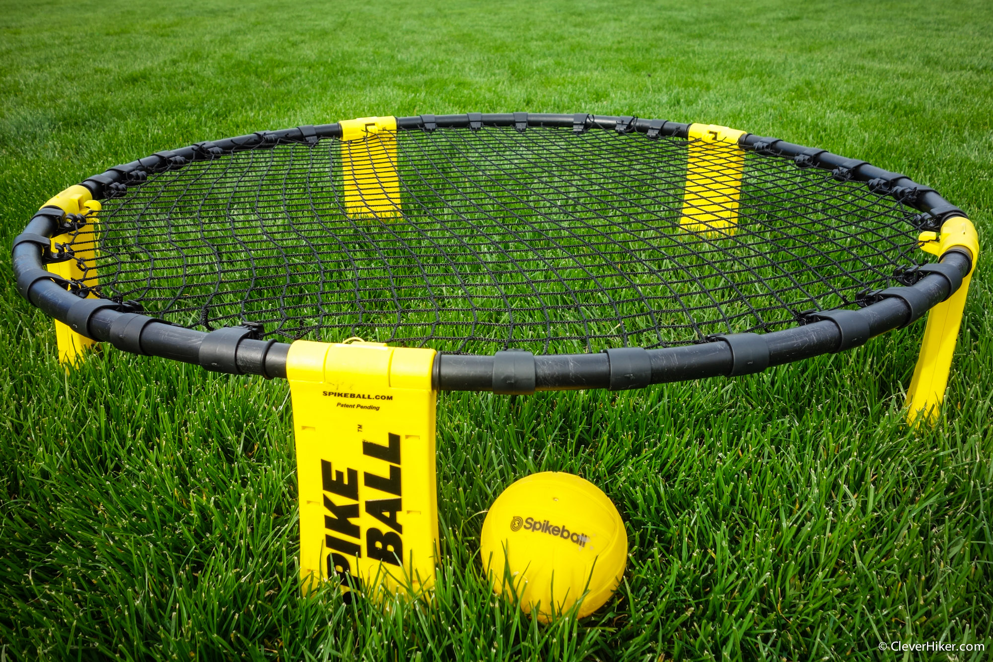 Spikeball Review – Spoiler Alert: It's Awesome