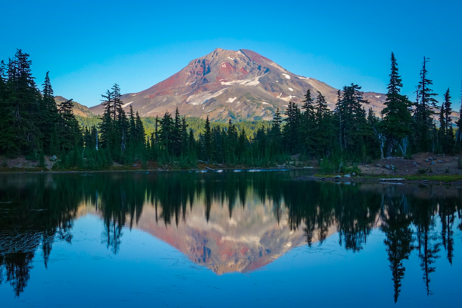 hiking trip oregon