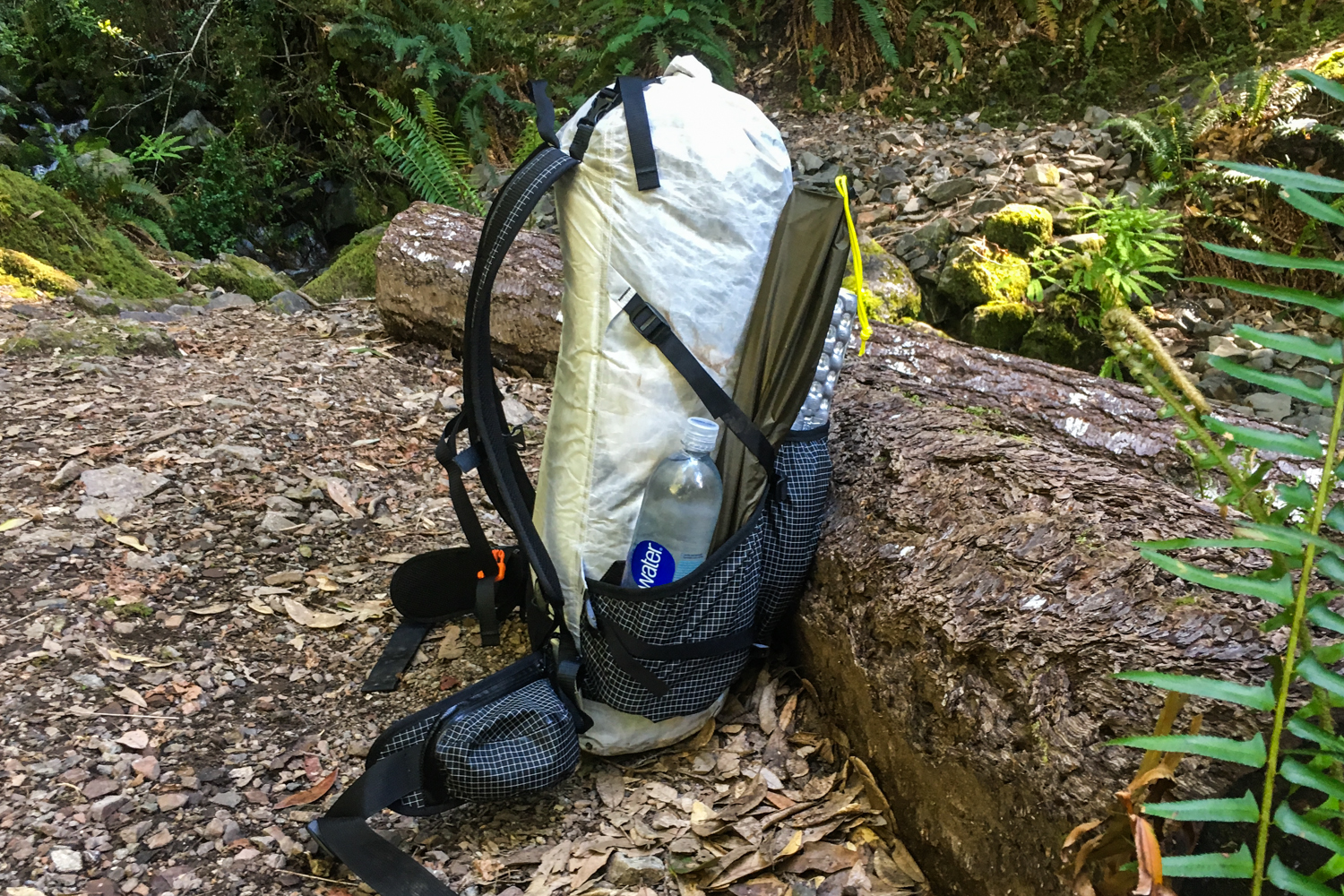 Hyperlite Mountain Gear 2400 Southwest Backpack Review | CleverHiker