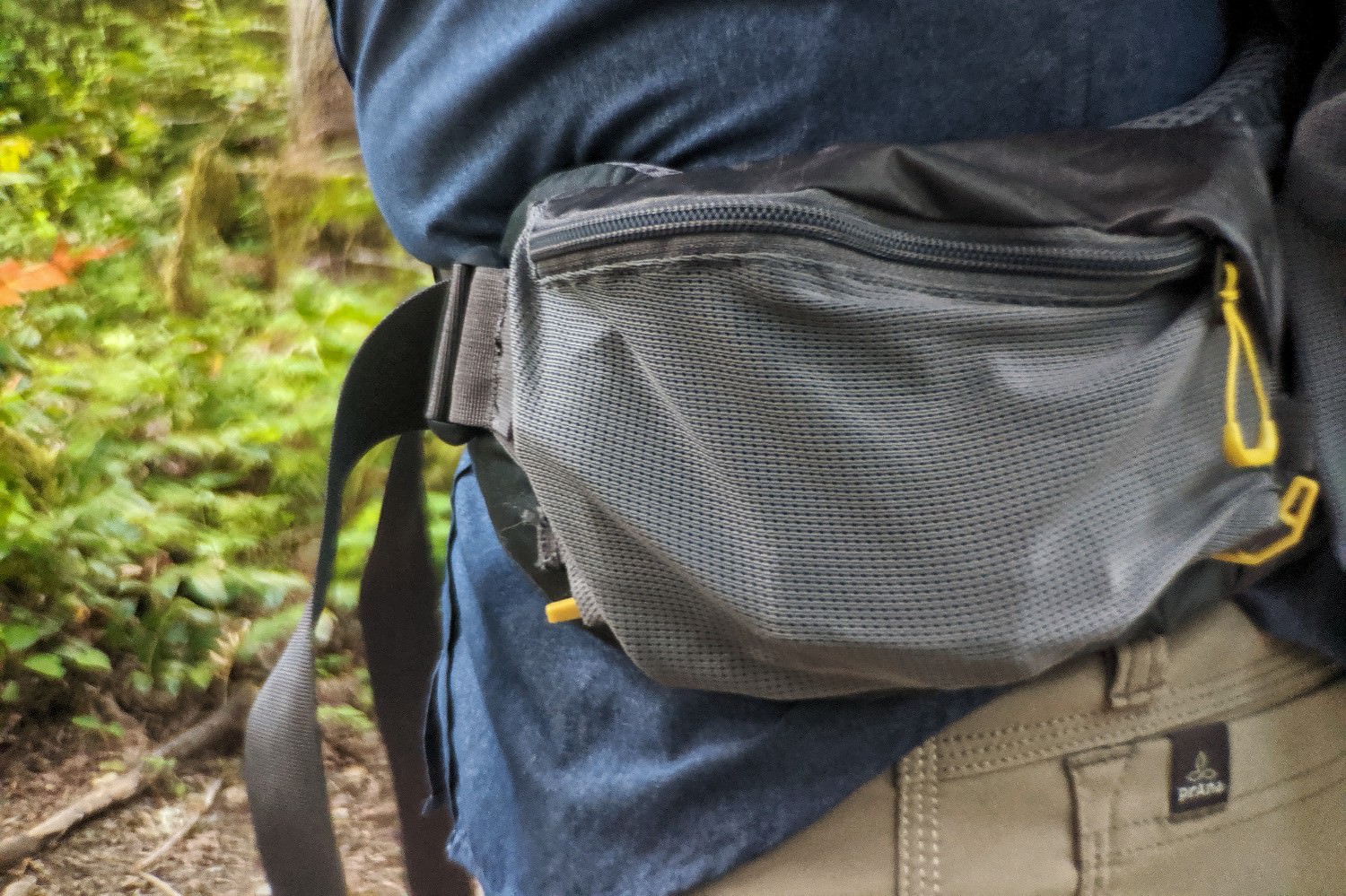 Mesh hipbelt pocket.jpeg