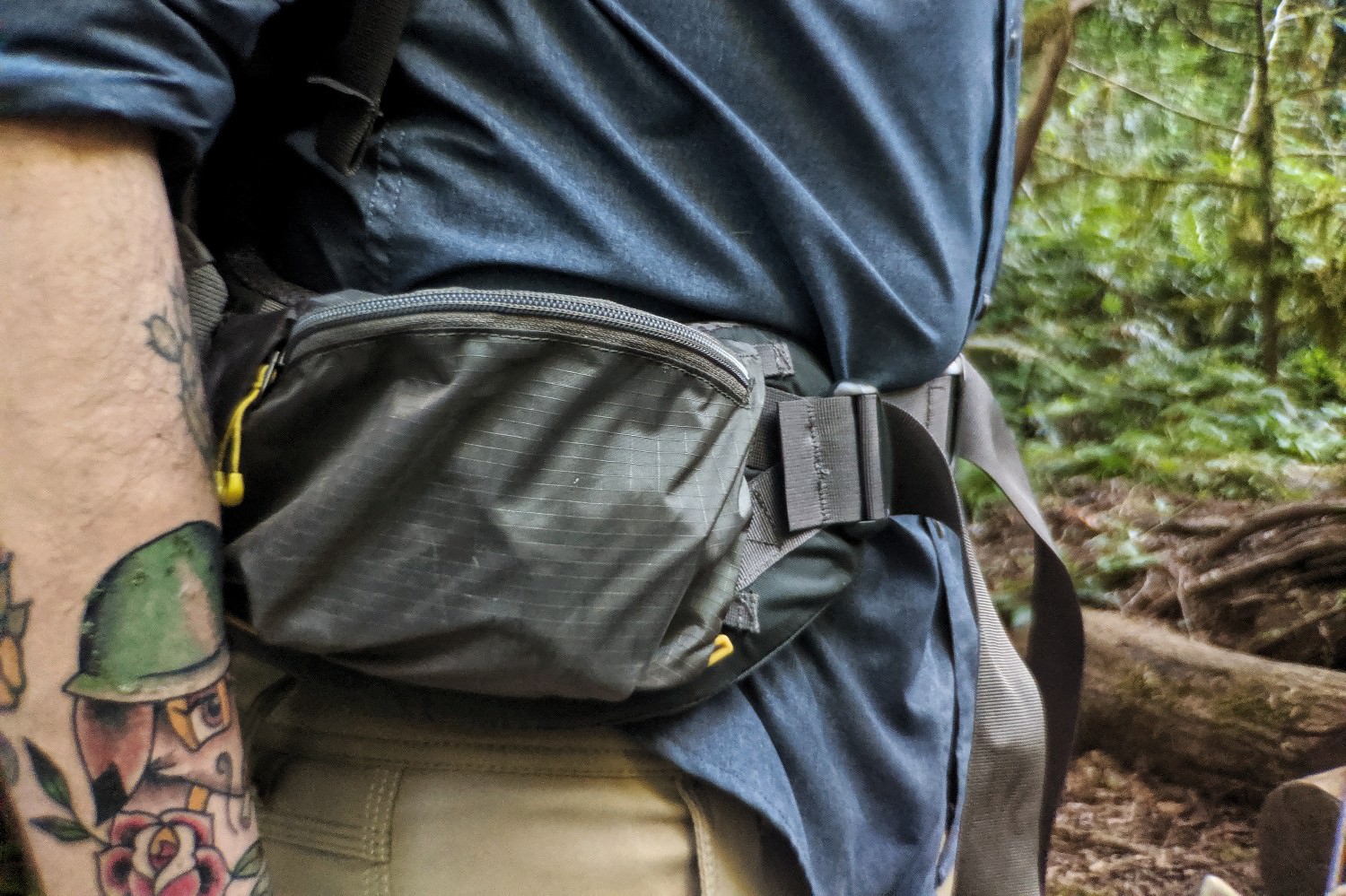 Solid hipbelt pocket.jpeg