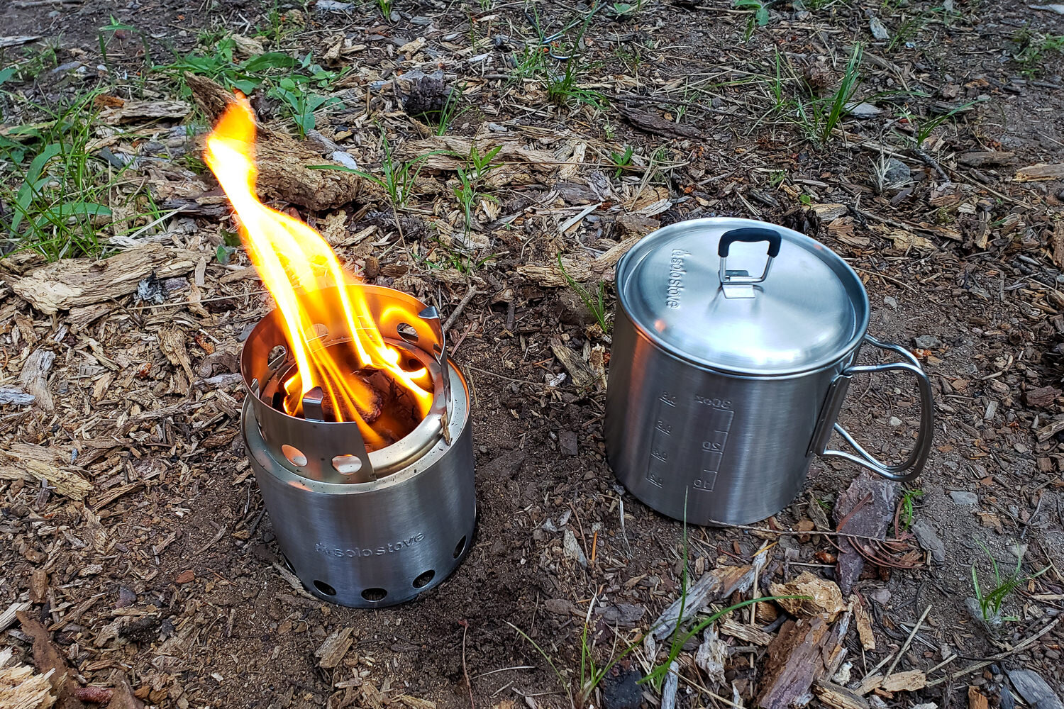 The Solo Stove Lite and the Pot 900