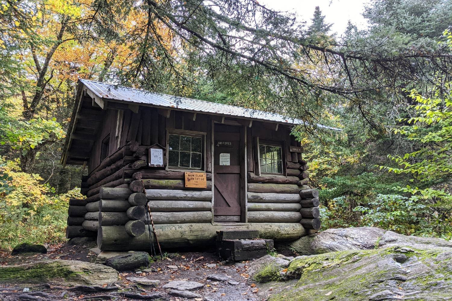 A fully enclosed Long Trail shelter