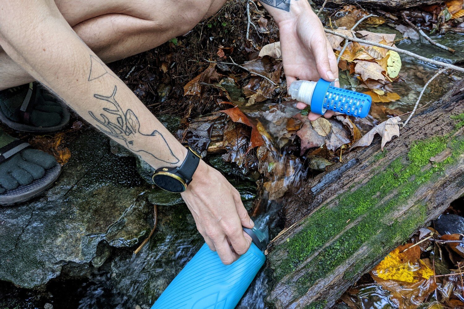 Filtering water with the BeFree is as easy filling your bottle from the source, screwing the filter back on, and drinking