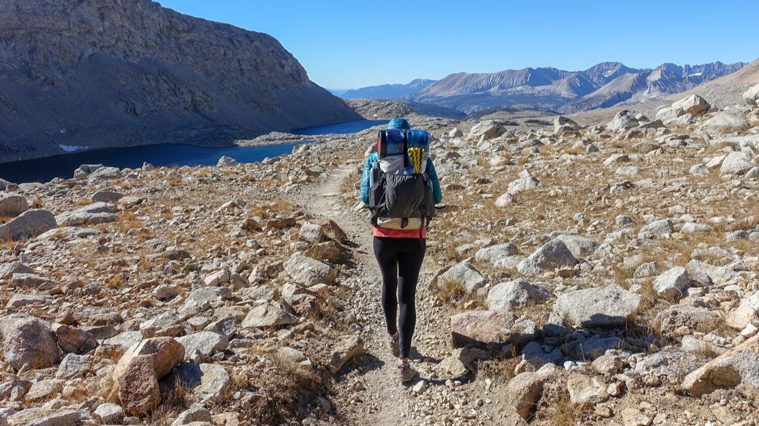 Annie hiking the JOhn Muir Trail with the Hyperlite Mountain Gear SOuthwest 2400 backpack.