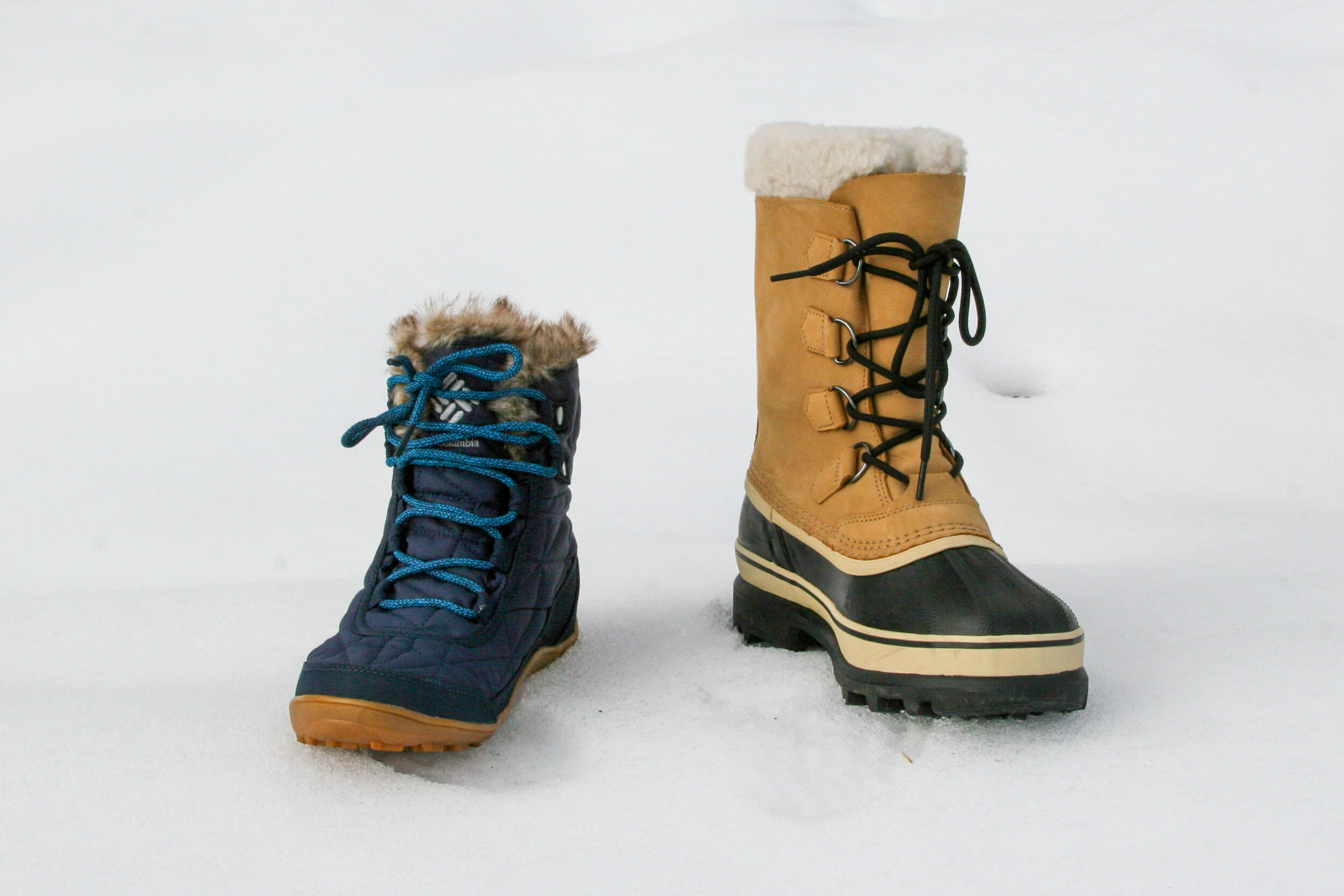 Columbia Minx Shorty III: 1 lb. 8.6 oz. (per pair) vs. Sorel Caribou: 4 lbs. 1.6 oz (per pair)