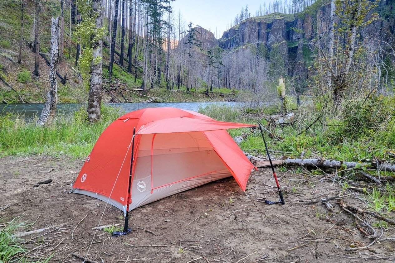 tent in travel