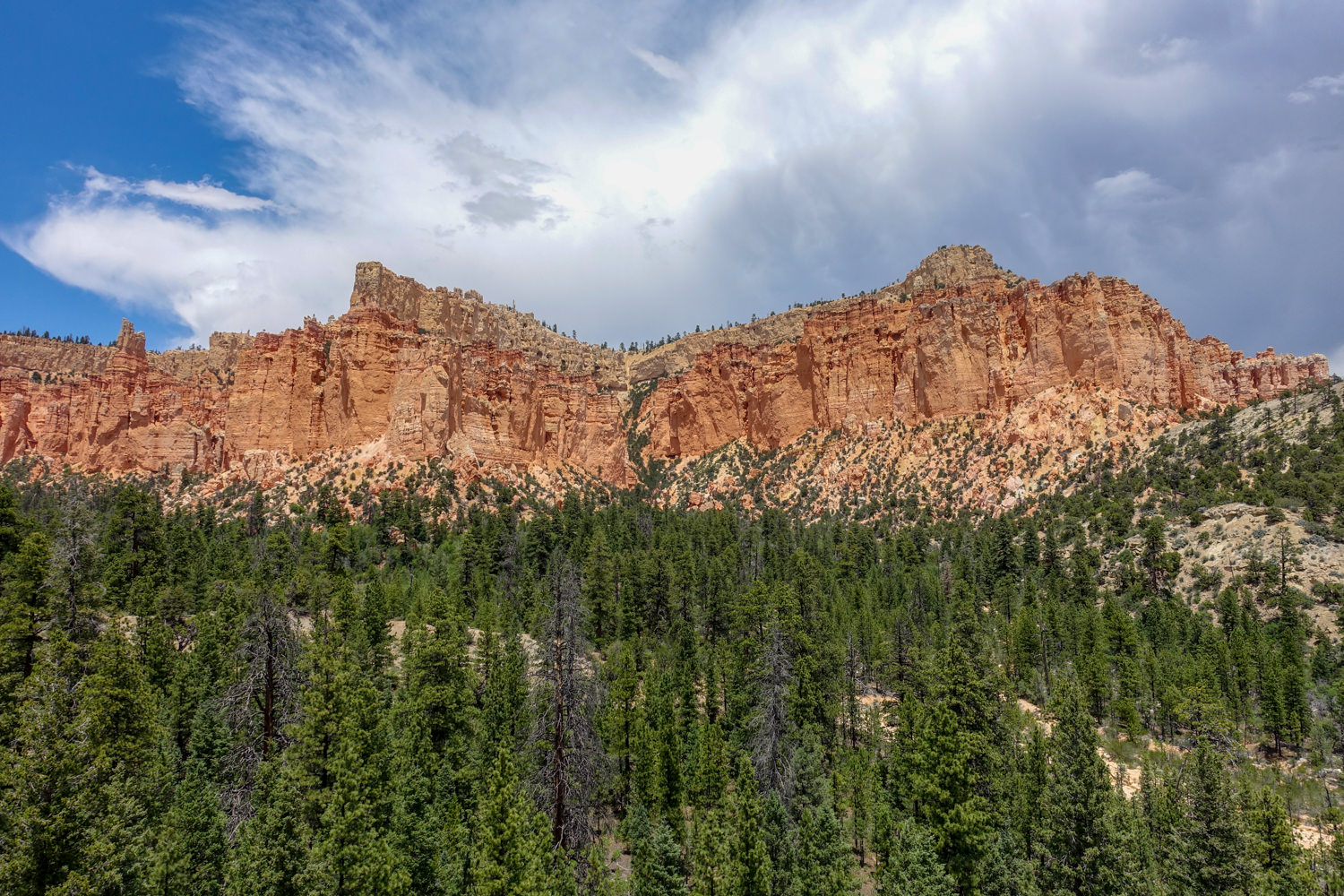 Under the Rim & Riggs Spring Loop - Bryce Canyon