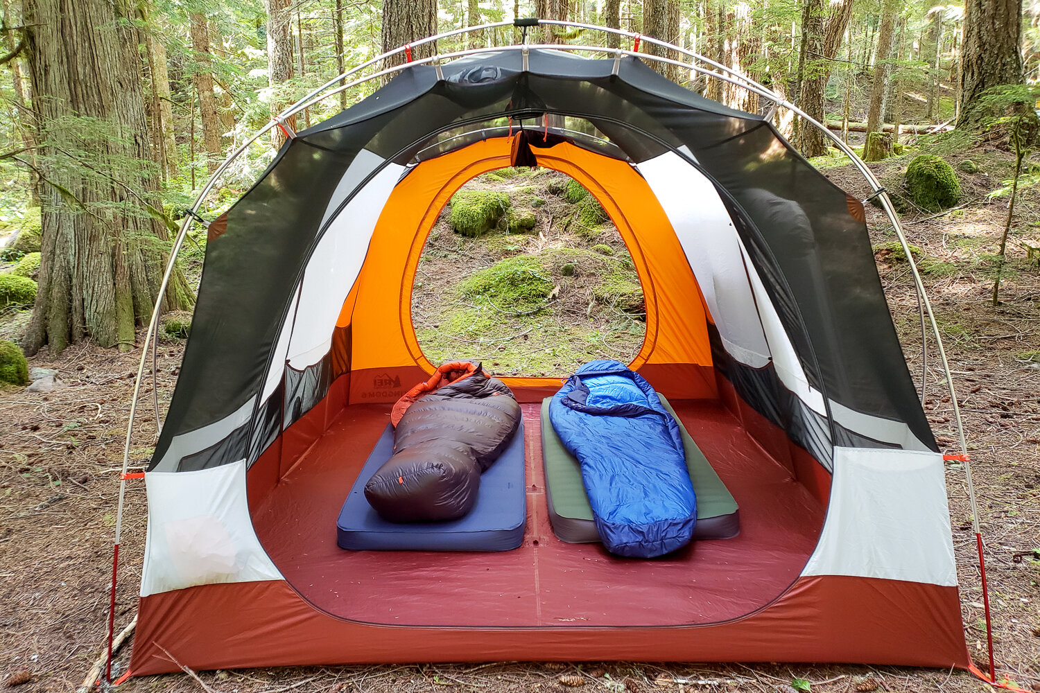 Two of the msot comfy camping mattresses available, The REI Camp Dreamer XL and the Exped MegaMat 10 LXW, in the REI Kingdom 6 Tent