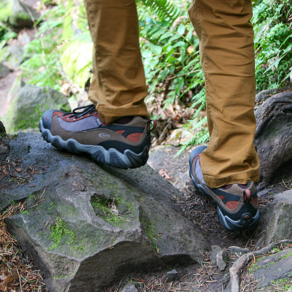 Hiking trail on sale shoes mens