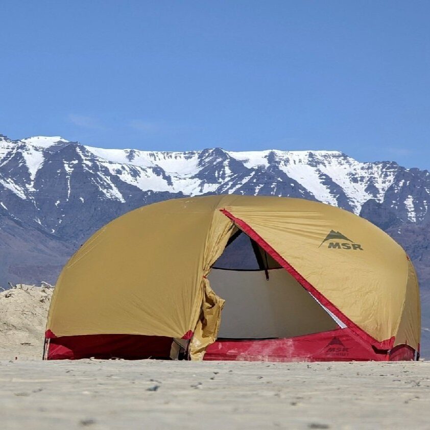 tent in travel