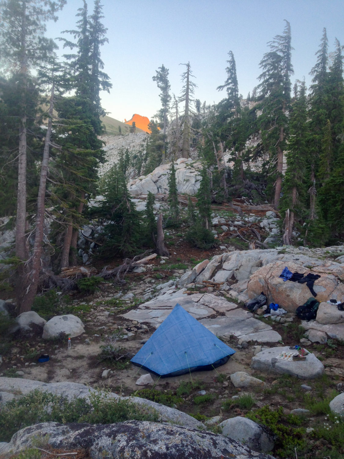The Zpacks Plex Solo pitched among granite boulders along the Pacific Crest Trail
