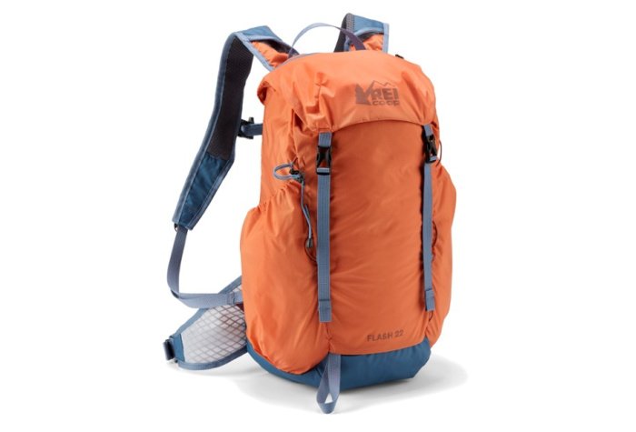 REI Flash Pack 22