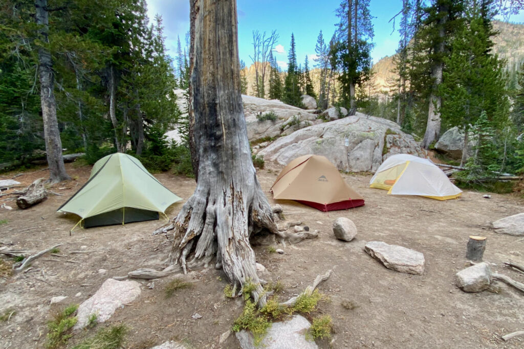 overnight hiking trip essentials