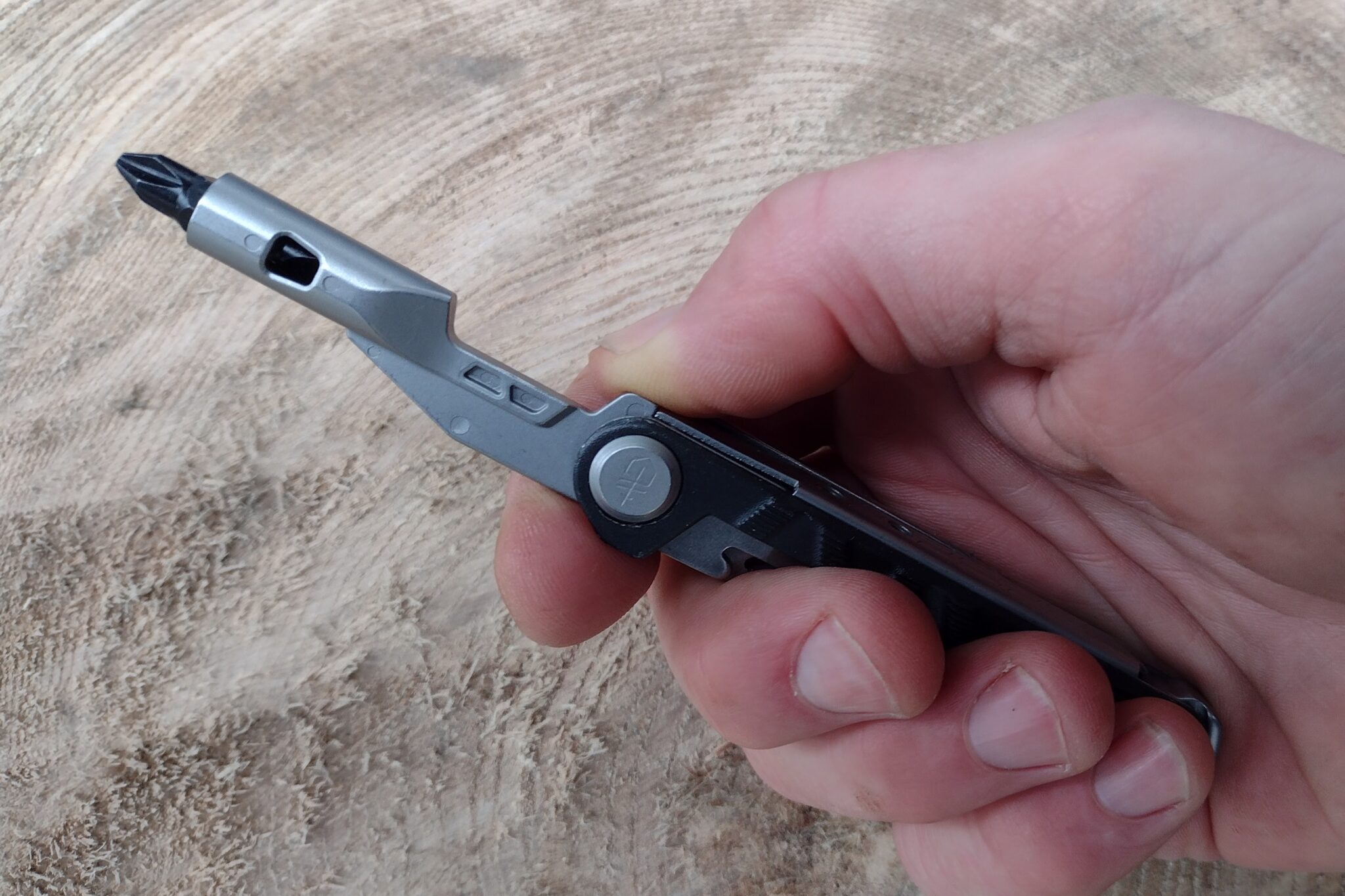 Gerber Armbar Drive Multitool Review | CleverHiker