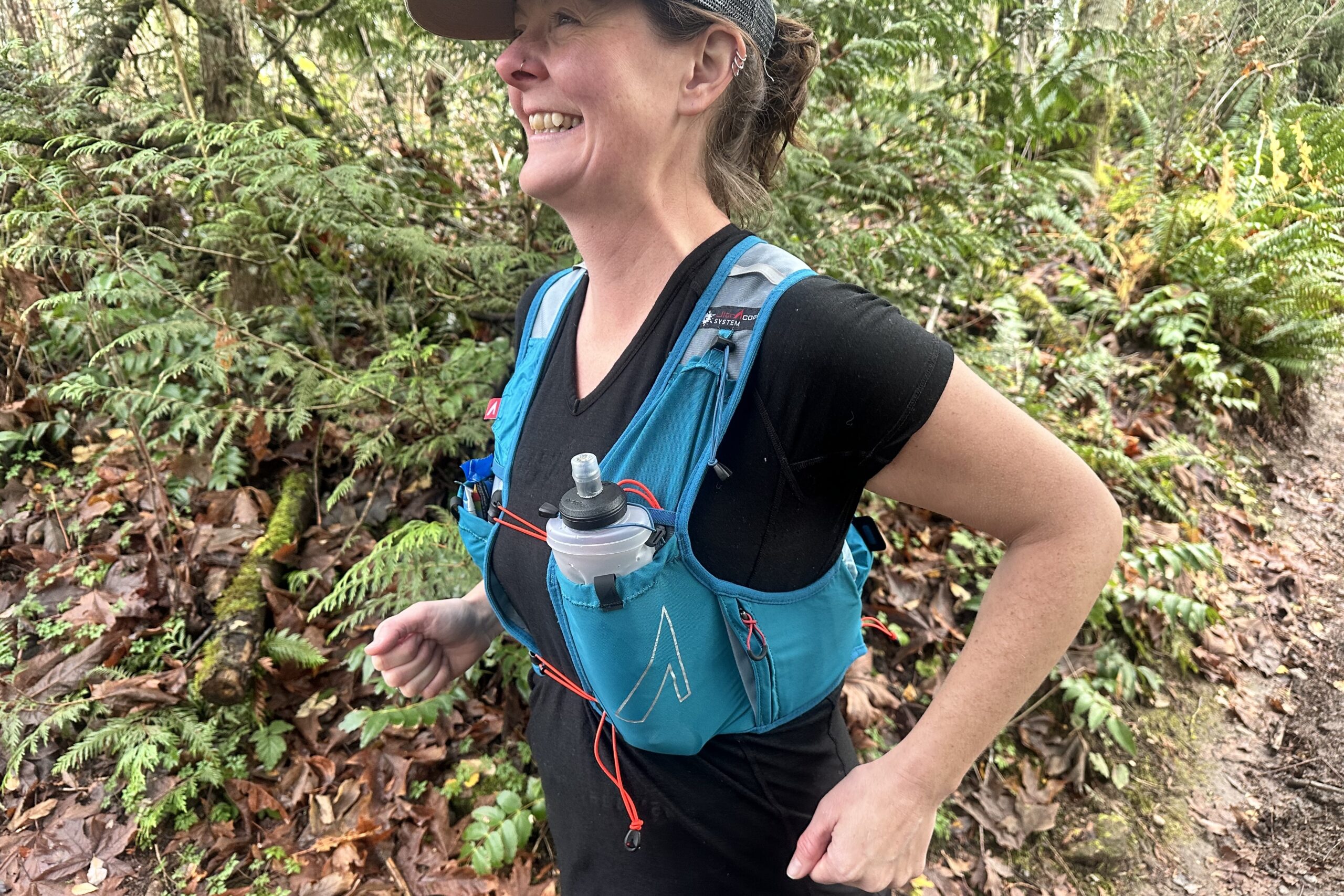 Runner wearing an UltrAspire Alpha 5.0 Race Vest