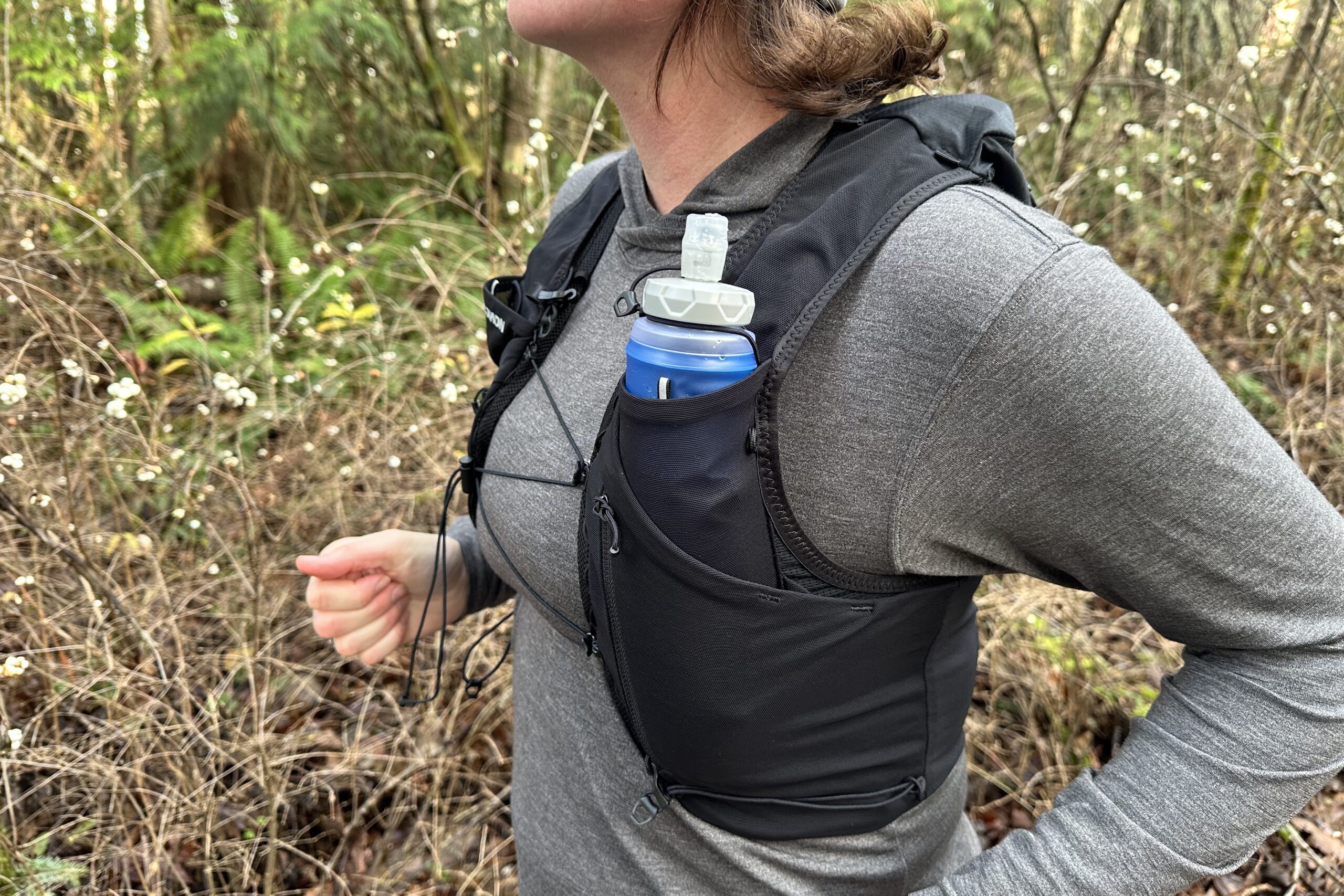 Runner wearing the Salomon ADV Skin 5 Unisex Running Vest