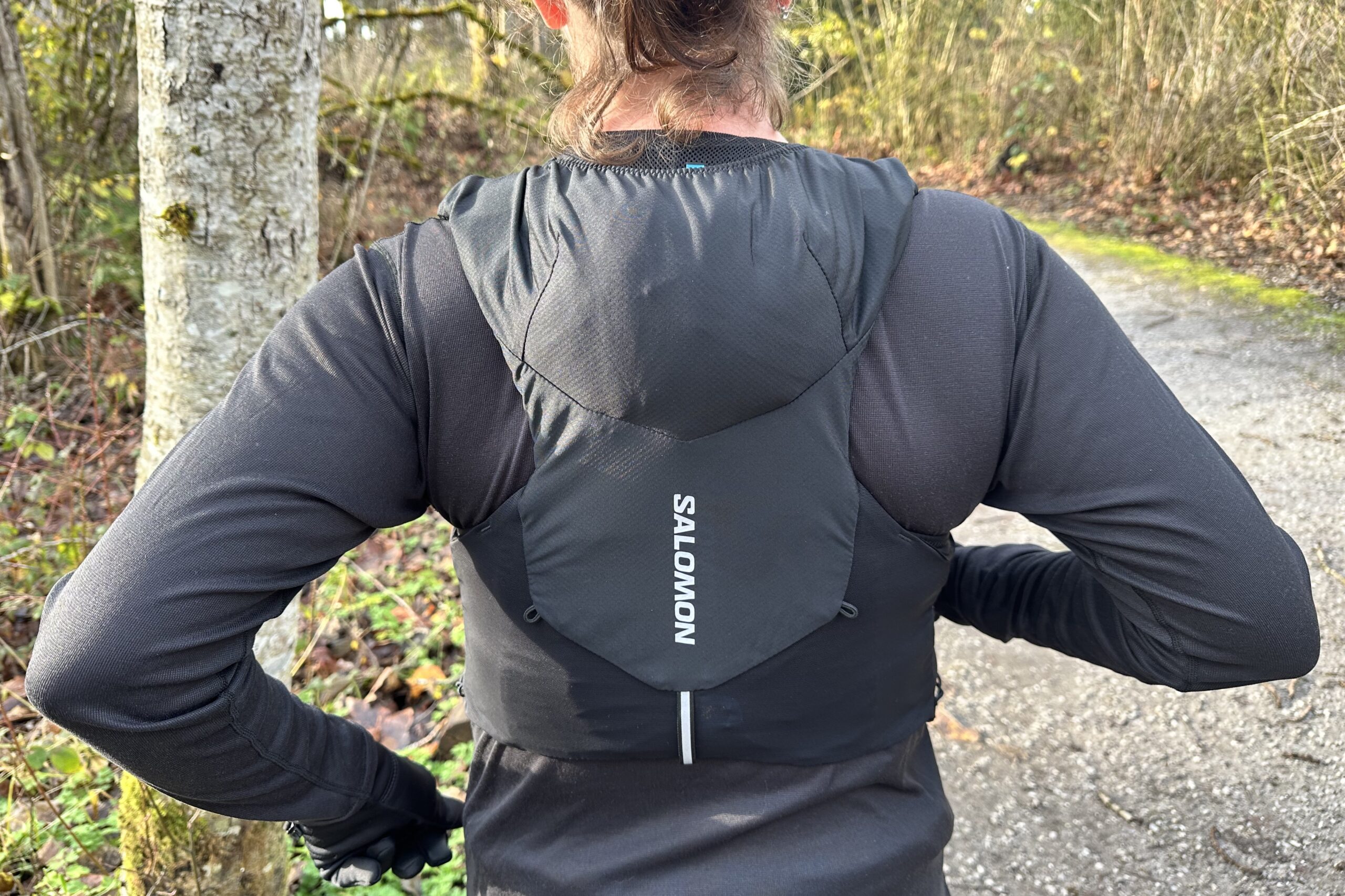 Runner wearing the Salomon ADV Skin 5 Unisex Running Vest
