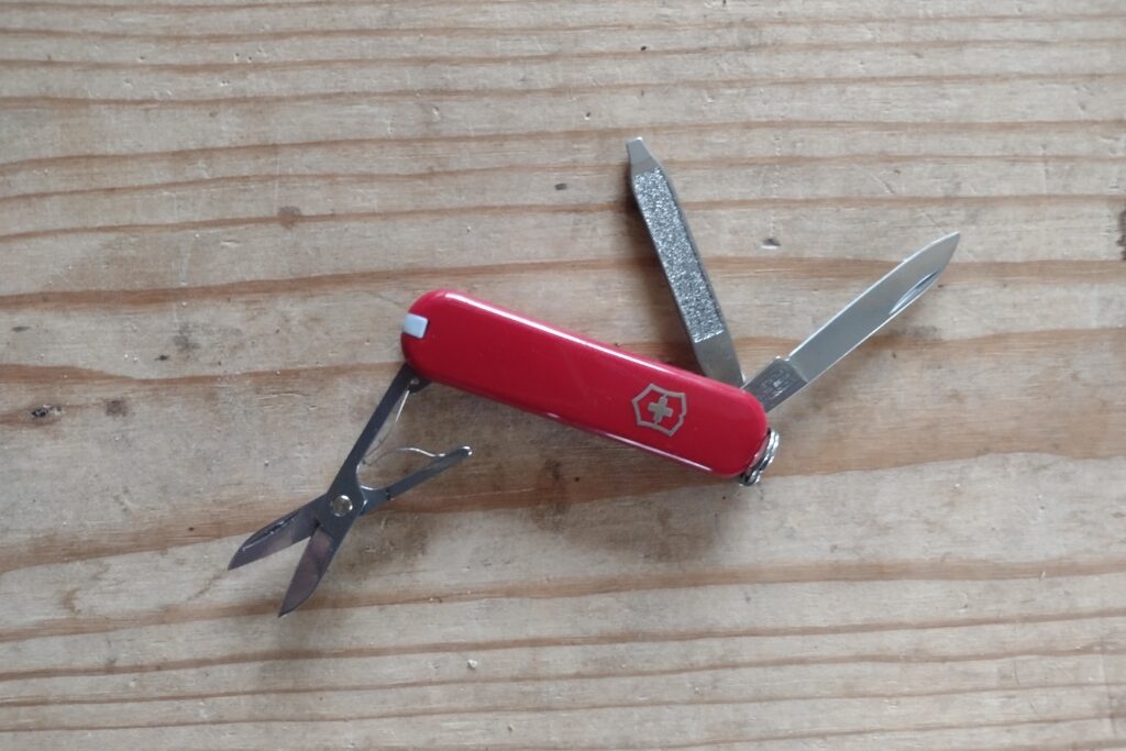 Victorinox Swiss Army Classic SD Multitool Review | CleverHiker