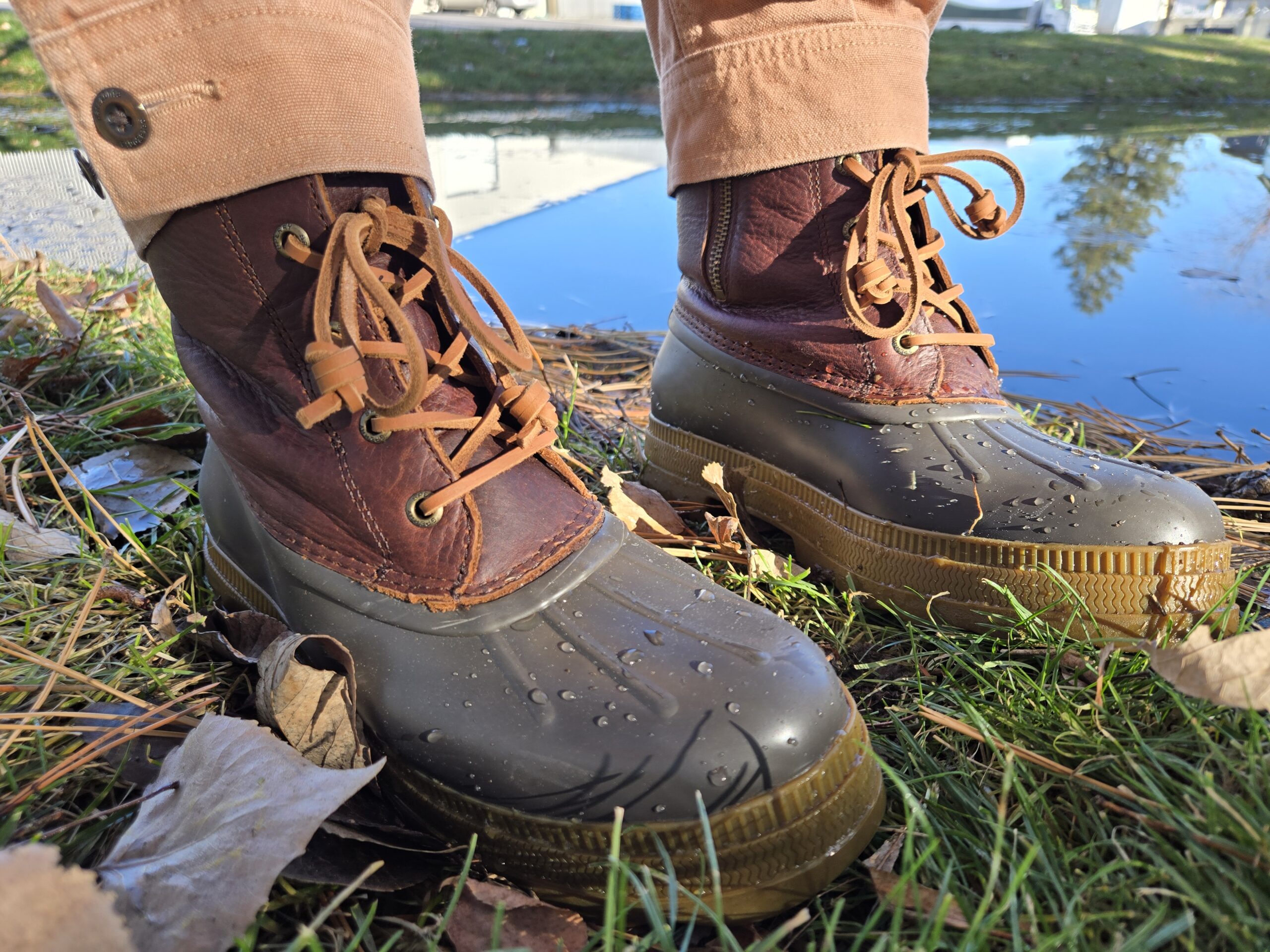 Water beads up on the "duck boot" style bumper on the Sperry Saltwater 2.0 boots.