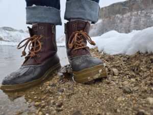 SperrySaltwater - beaded water closeup in snow
