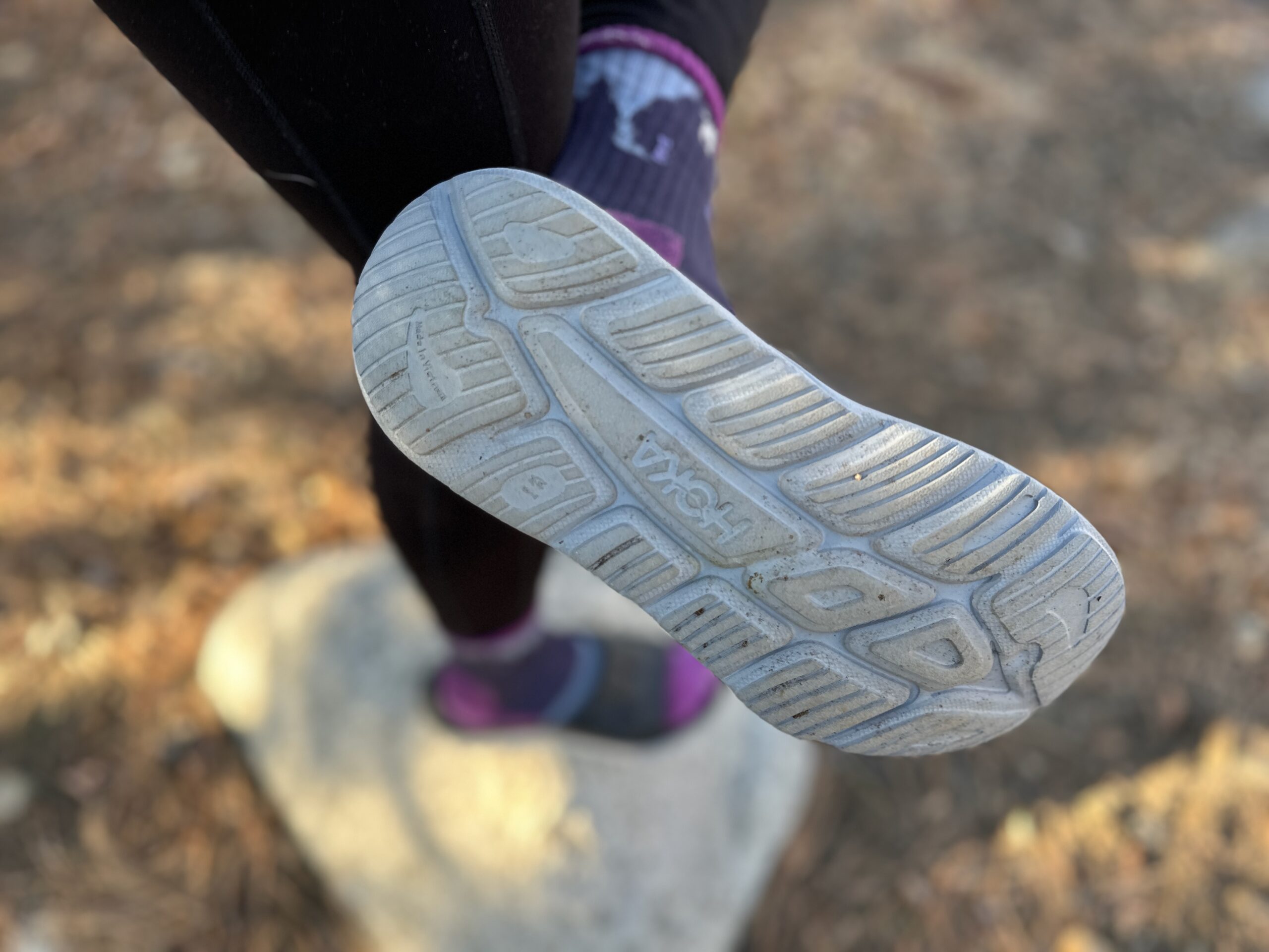 the bottoms of the HOKA ORA Recovery 3 Slides 