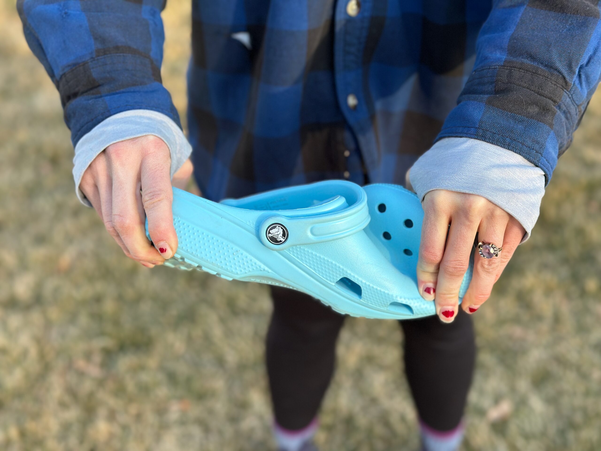 the twist test to show support in each shoe