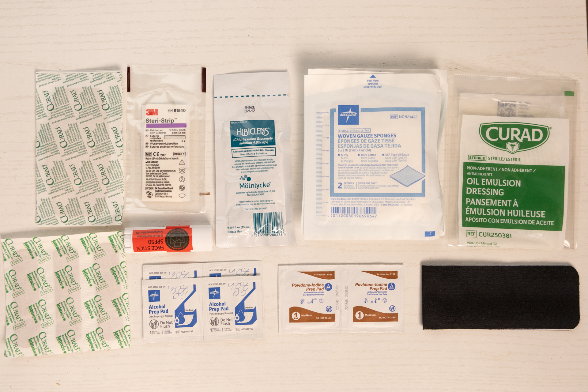 Some of the supplies in the Cascade Traverse kit.