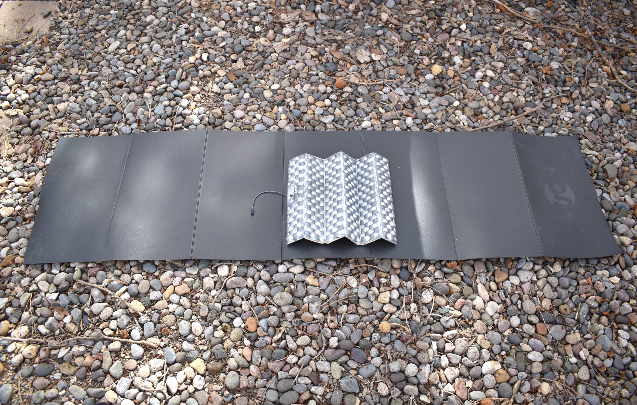 Z-seat sit pad on top of the Gossamer Gear Thinlight Foam Pad to compare their surface areas
