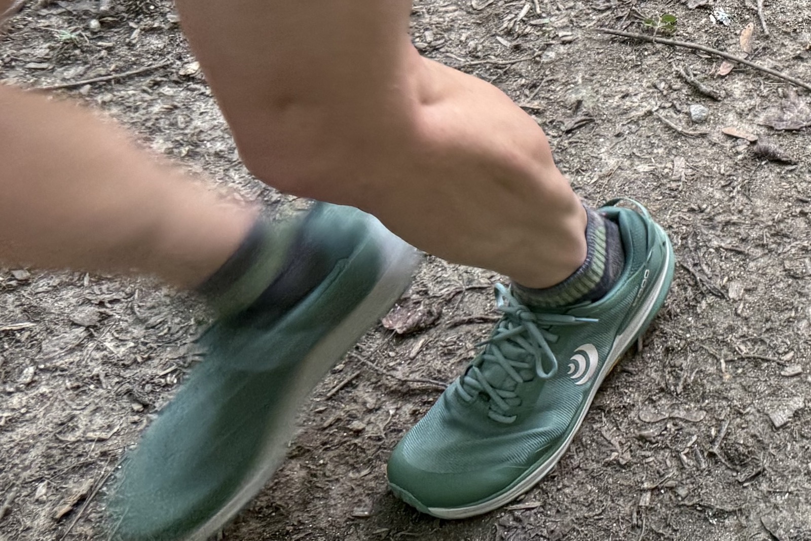 close up of the Topo Athletic Traverse
