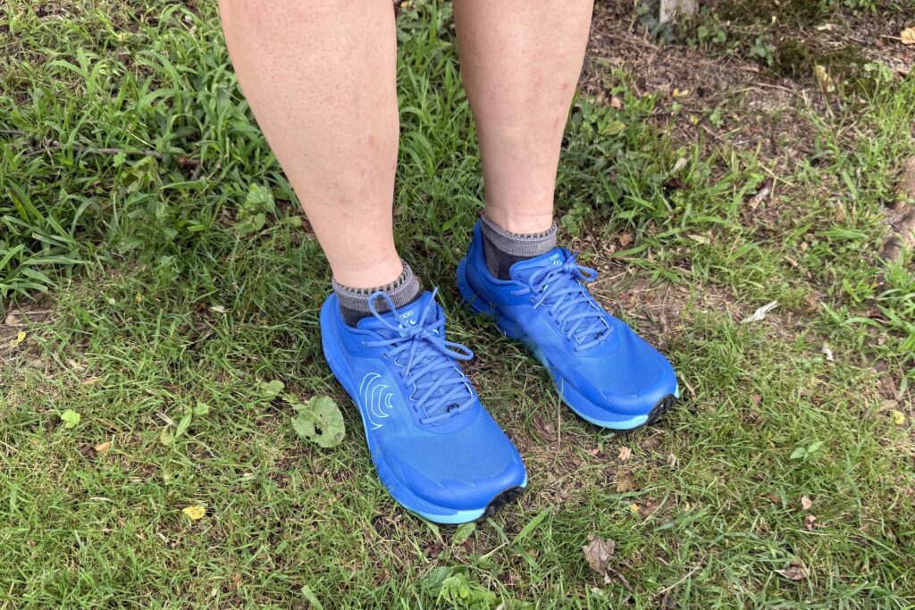 close up of the Topo MTN Racer 4