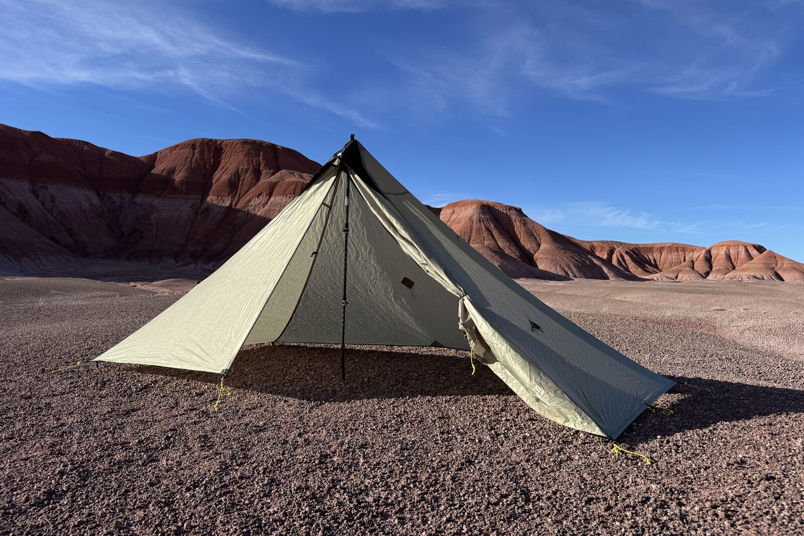 The MLD is setup in the badlands. There is not anything inside and only one of the doors are open.