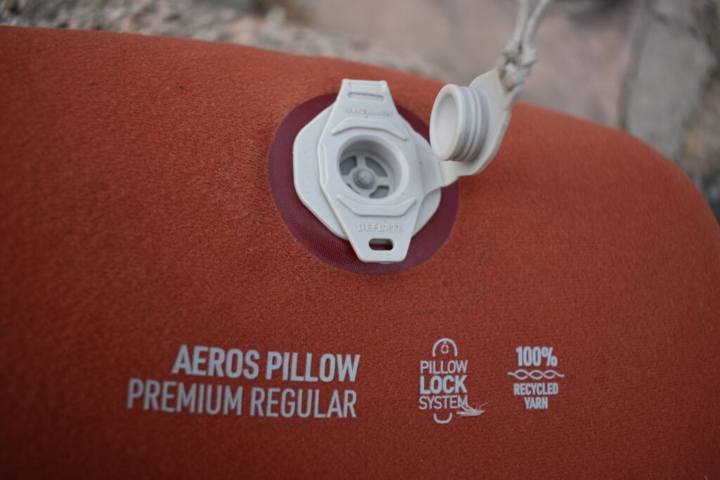 Close up of the valve on the Aeros Premium pillow.