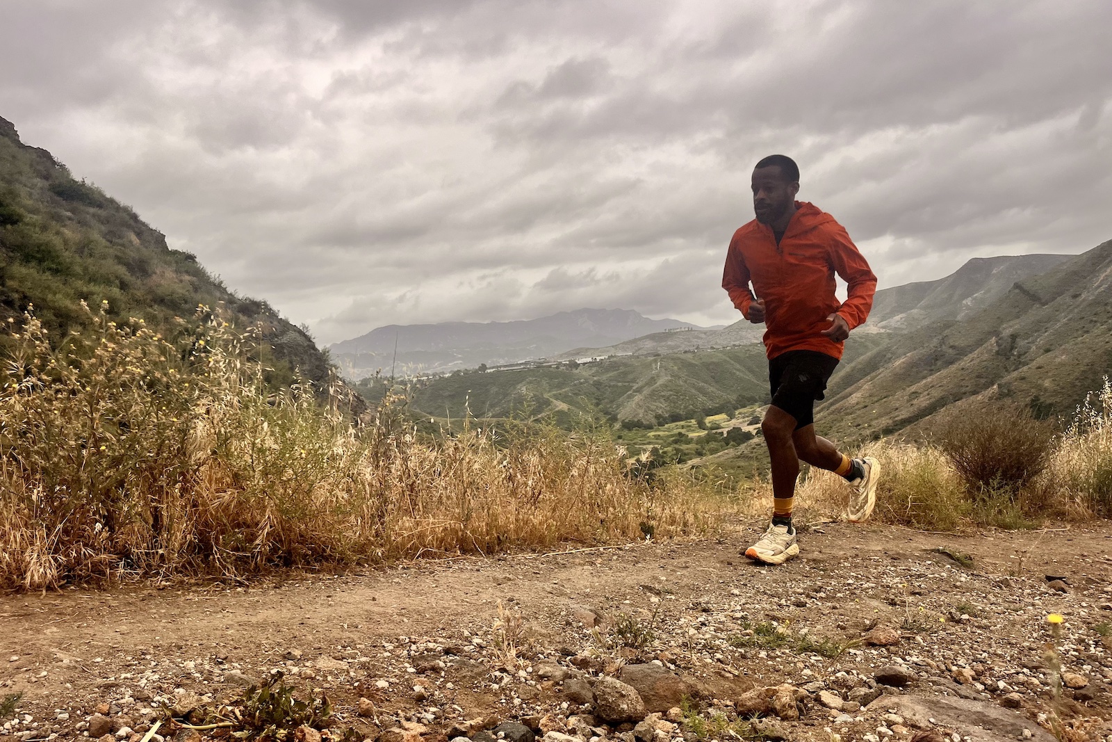 hoka-speedgoat-7-running-1