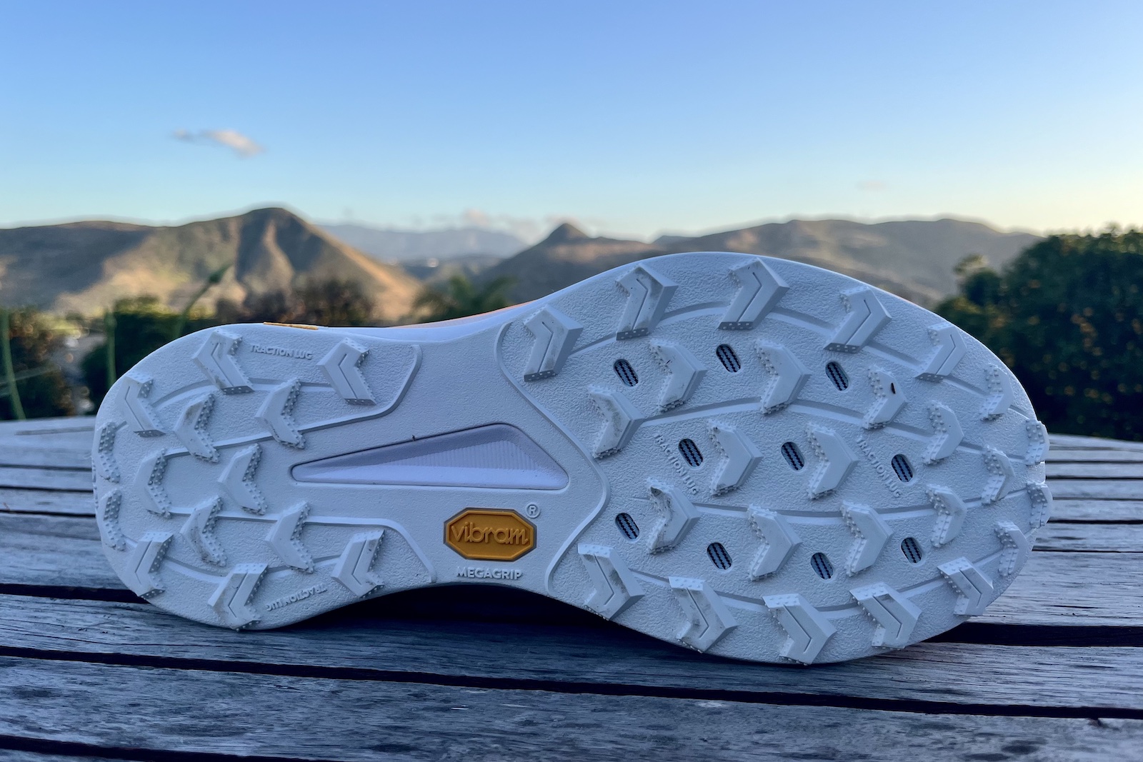 saucony-peregrine-16-outsole