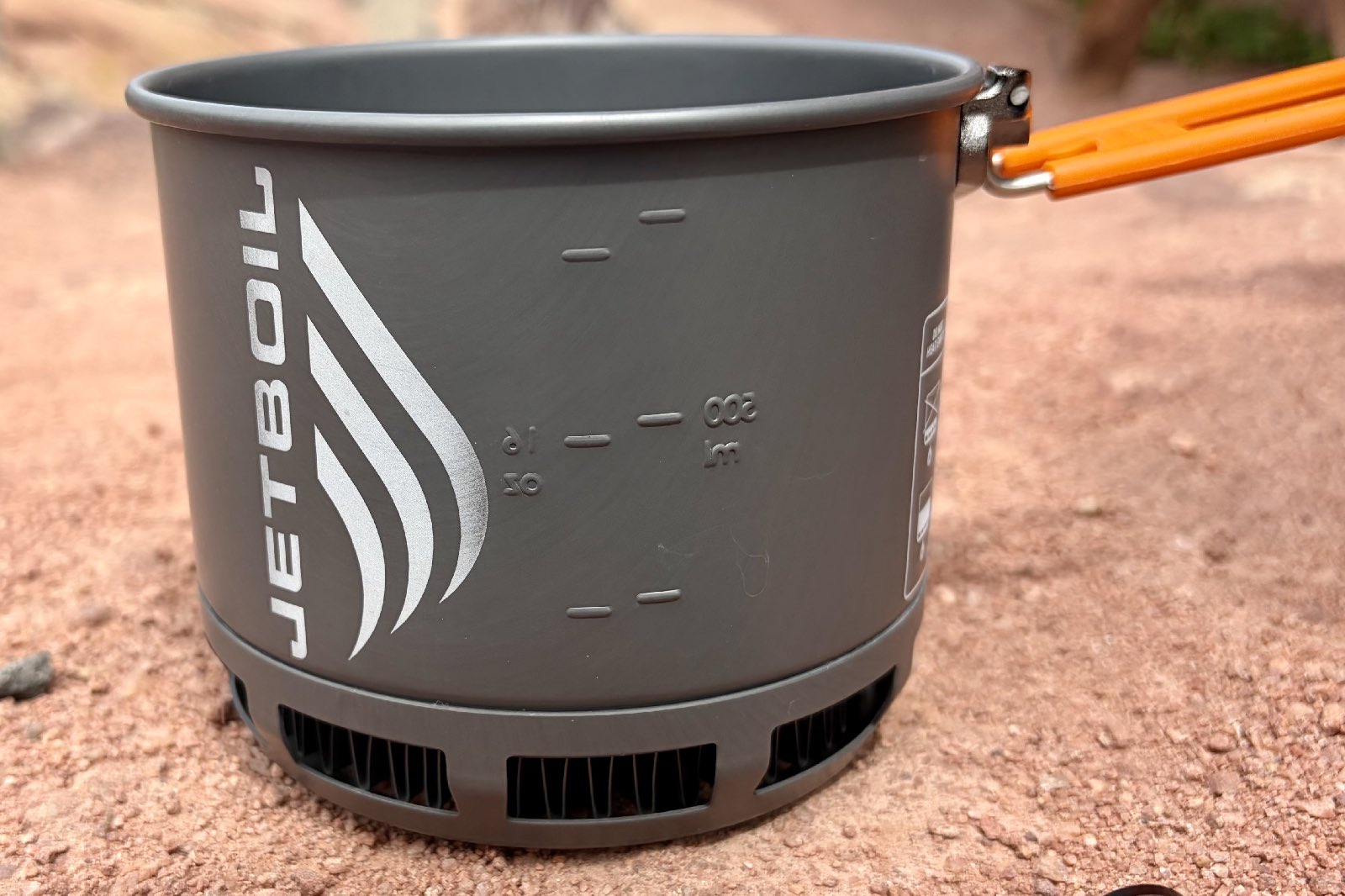 Close-up image of a 1 liter camping cook pot.