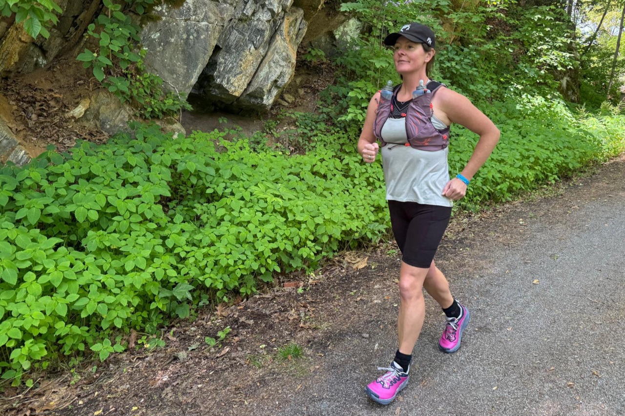 Runner wearing the Altra Experience Wild 3+